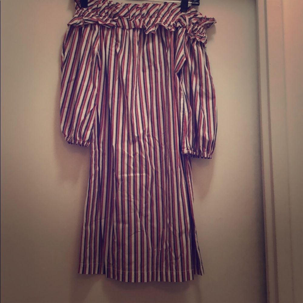 Off shoulder Dress